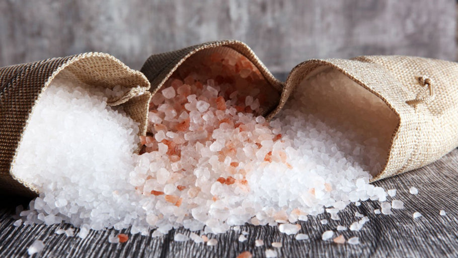 Useful minerals in sea salts, for the care of your skin.